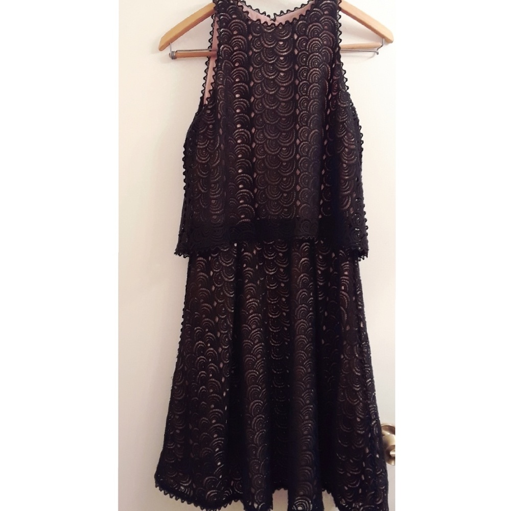 REISS SCALLOP LACE DRESS